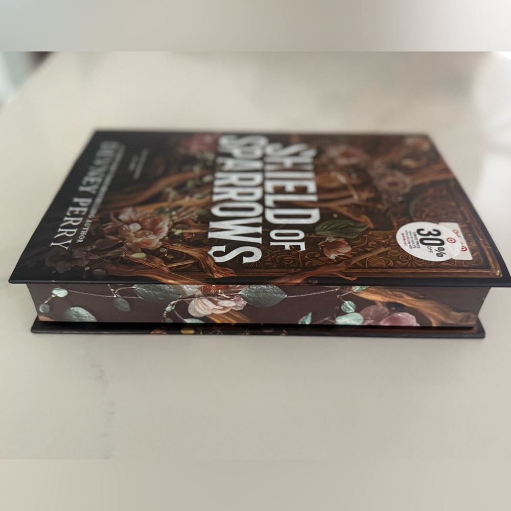 Shield of Sparrows Target Deluxe Golden Edition - Picture 2 of 8